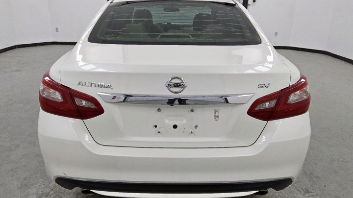 Nissan Altima  2018