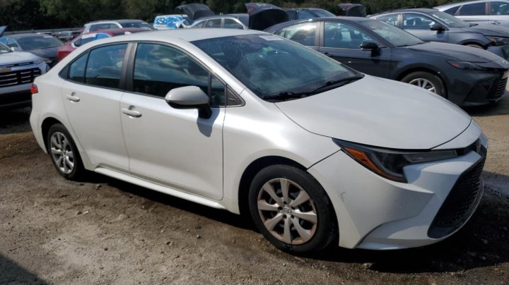 Toyota Corolla  2021