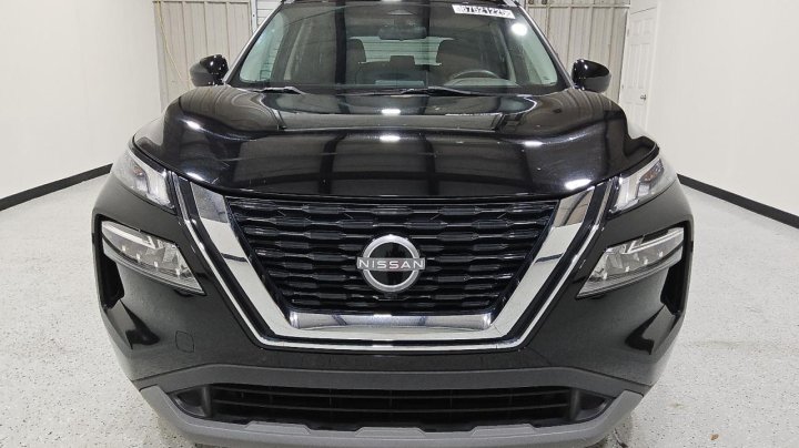 Nissan ROGUE  2023
