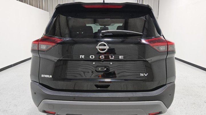 Nissan ROGUE  2023