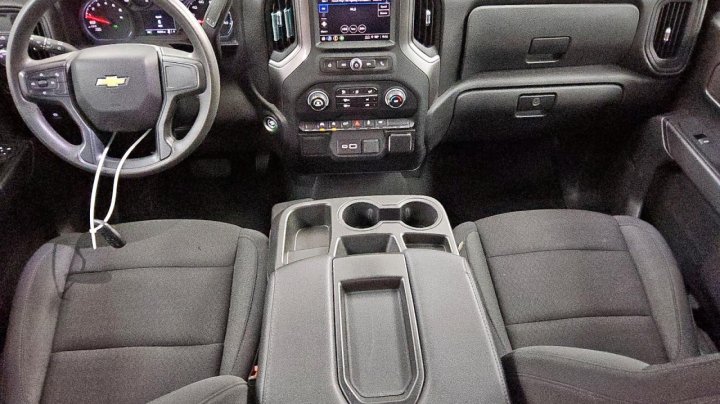 Chevrolet Silverado  2023