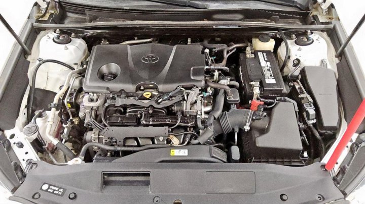 Toyota Camry  2018