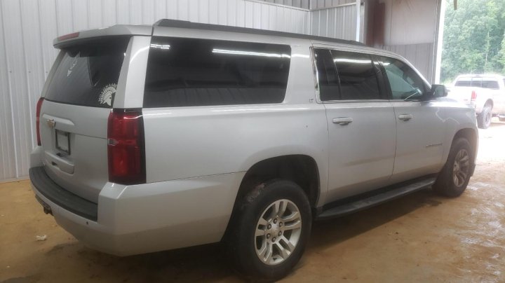 Chevrolet Suburban  2020