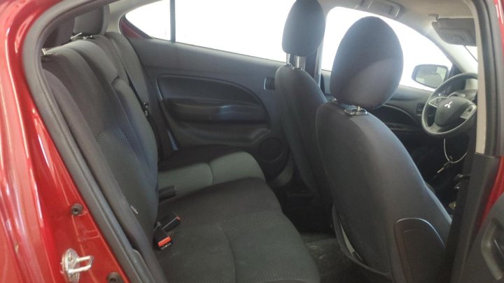 Mitsubishi Mirage  2020