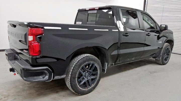 Chevrolet Silverado  2024