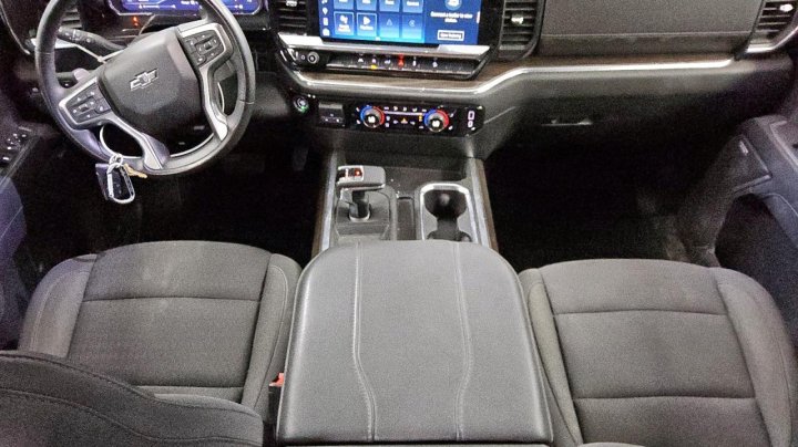Chevrolet Silverado  2024