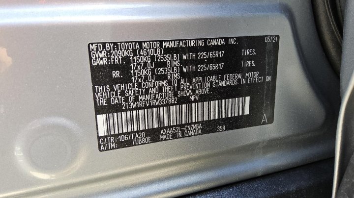 Toyota RAV4  2024
