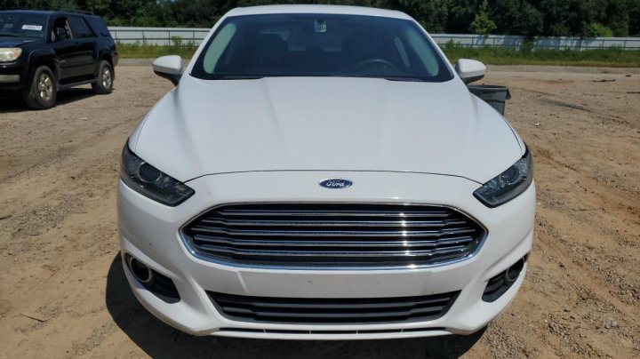 Ford FUSION  2016