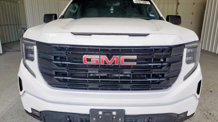 GMC Sierra  2024