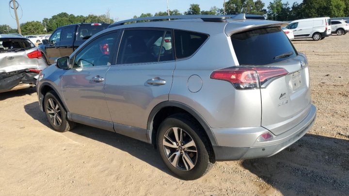 Toyota RAV4  2018