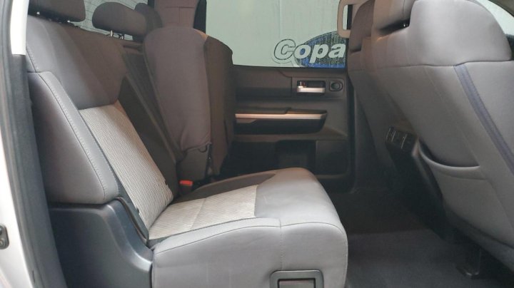 Toyota TUNDRA  2016