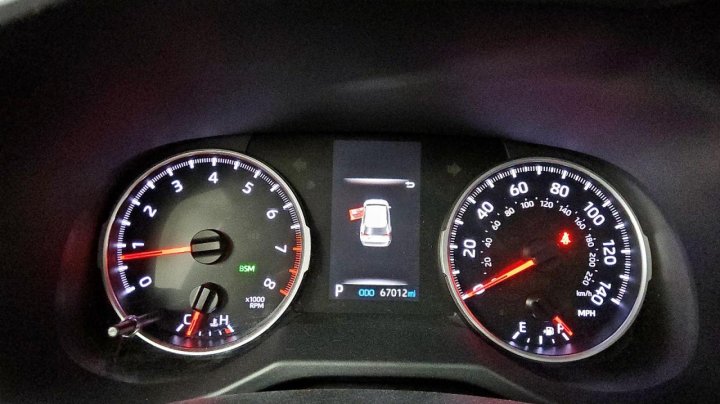 Toyota RAV4  2021