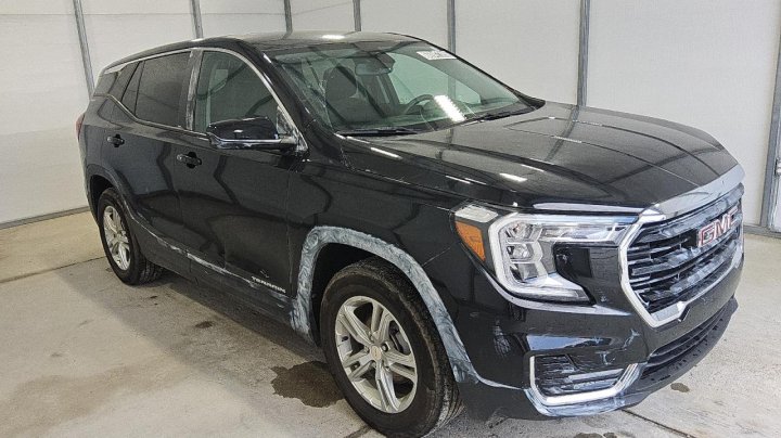 GMC TERRAIN  2023