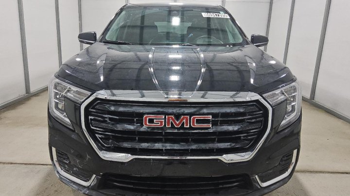 GMC TERRAIN  2023