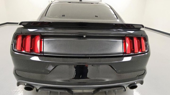 Ford MUSTANG  2016