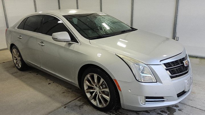 Cadillac XTS  2016