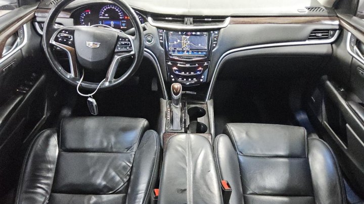 Cadillac XTS  2016