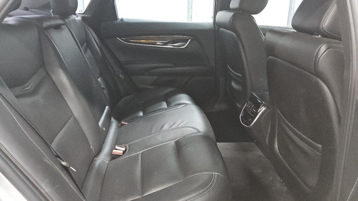Cadillac XTS  2016