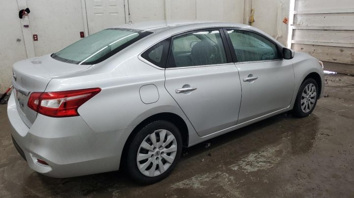 Nissan Sentra  2019