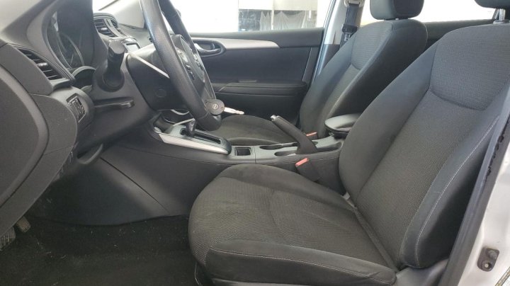 Nissan Sentra  2019
