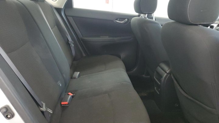 Nissan Sentra  2019