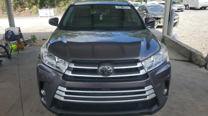 Toyota Highlander  2018