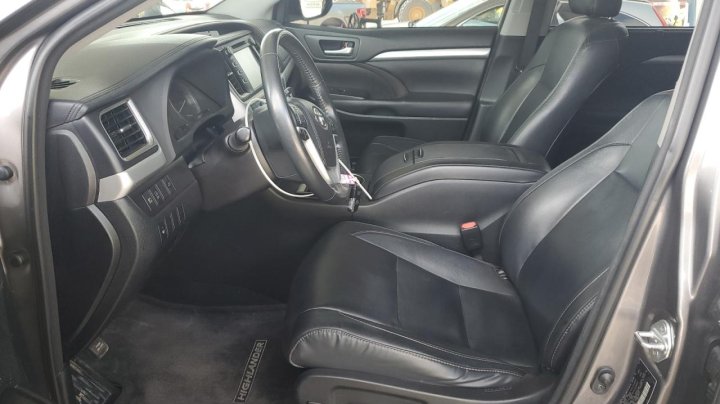 Toyota Highlander  2018