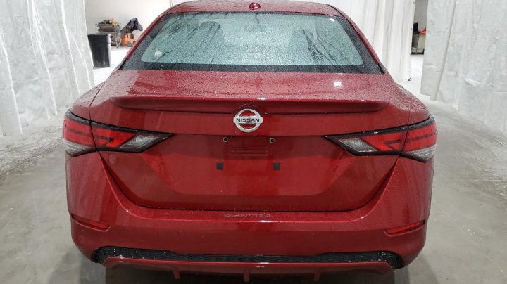 Nissan Sentra  2021