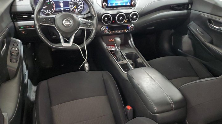 Nissan Sentra  2021