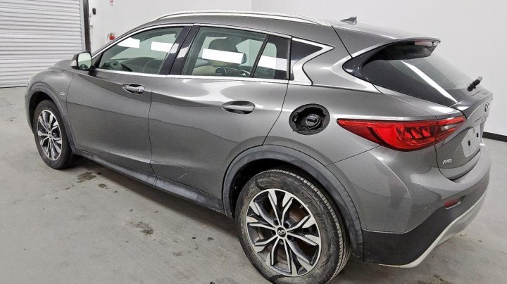 INFINITI QX30  2018