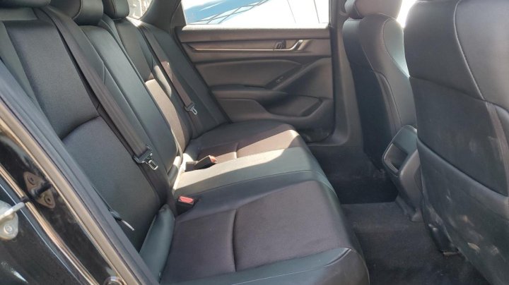 Honda Accord  2019
