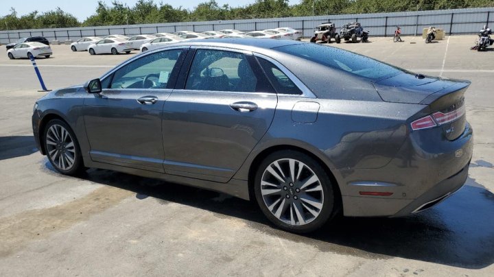 Lincoln MKZ  2018