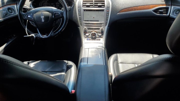 Lincoln MKZ  2018