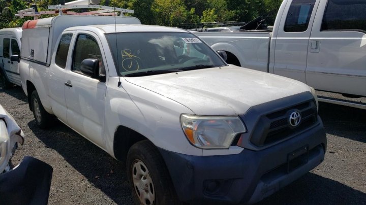 Toyota TACOMA  2015