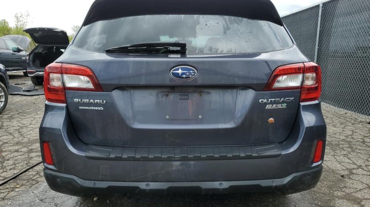 Subaru Outback  2017