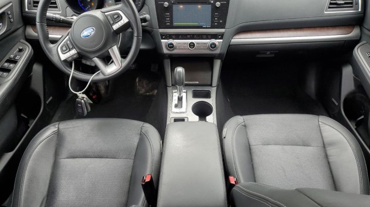 Subaru Outback  2017