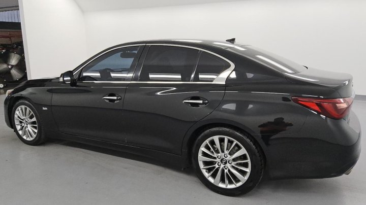 INFINITI Q50  2020
