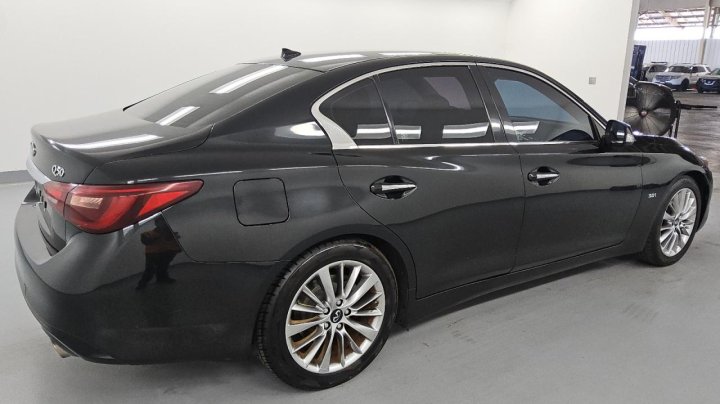 INFINITI Q50  2020