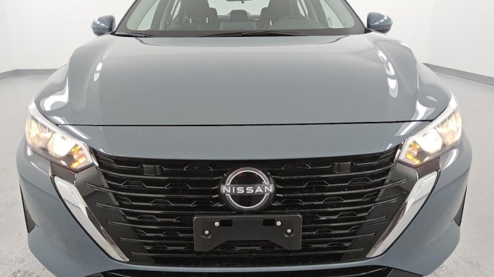 Nissan Sentra  2025