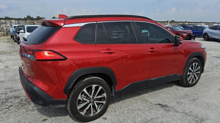 Toyota COROLLA CROSS  2023