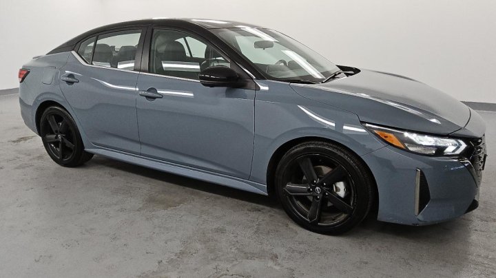 Nissan Sentra  2024