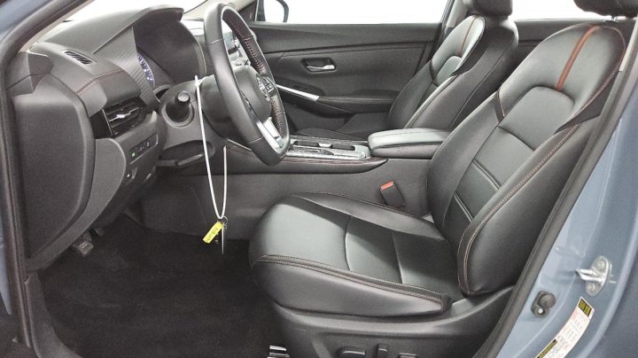 Nissan Sentra  2024
