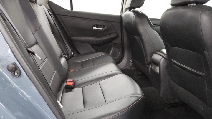 Nissan Sentra  2024