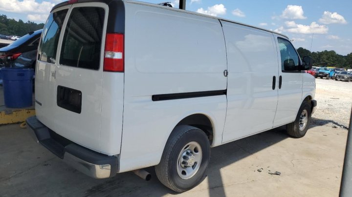 Chevrolet EXPRESS G2500  2020