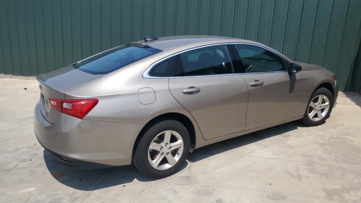 Chevrolet Malibu  2023