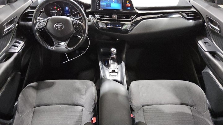 Toyota C-HR  2018