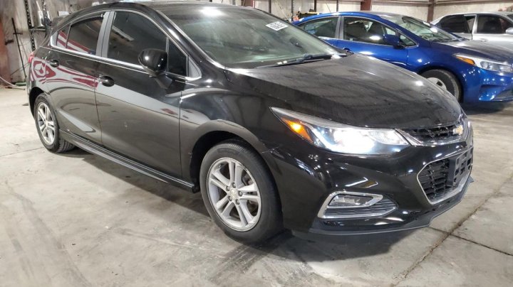 Chevrolet CRUZE  2018