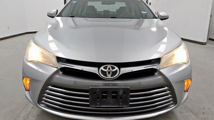 Toyota Camry  2017