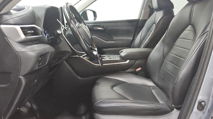 Toyota Highlander  2020
