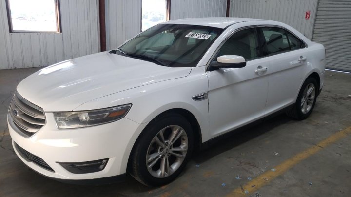 Ford TAURUS  2015
